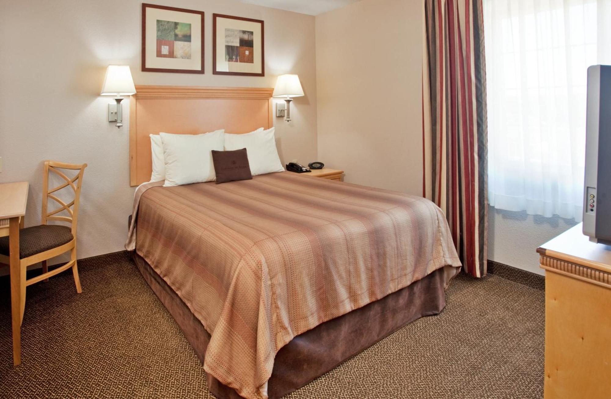 Candlewood Suites Junction City - Ft. Riley By Ihg Bagian luar foto