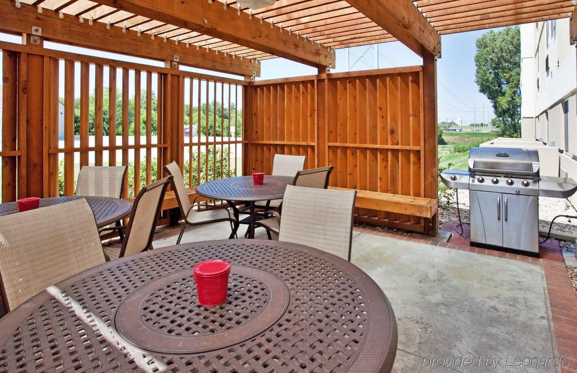Candlewood Suites Junction City - Ft. Riley By Ihg Bagian luar foto